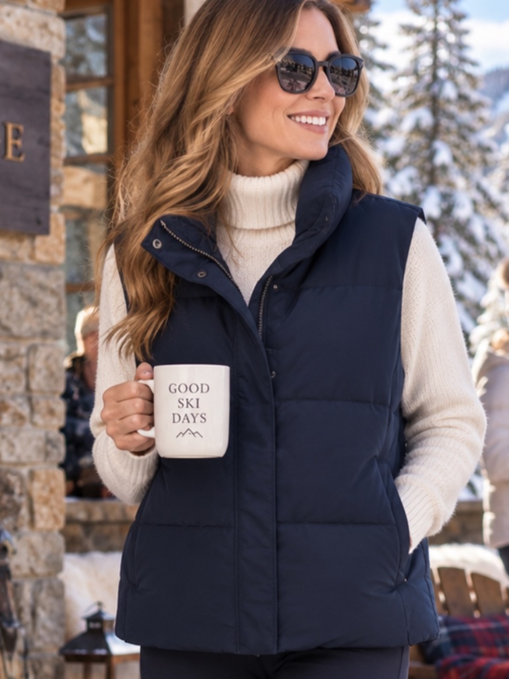 Theory Shell Down Vest Womens Small Navy Blue 90% Down Puffer Renew Poly 2 $395